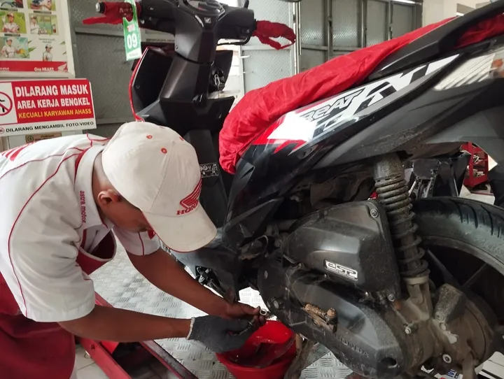 Cara Memilih Oli Mesin Yang Tepat